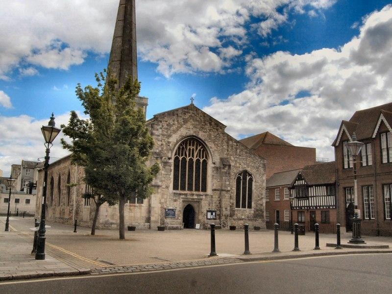 geograph 2408673 by paul gillett