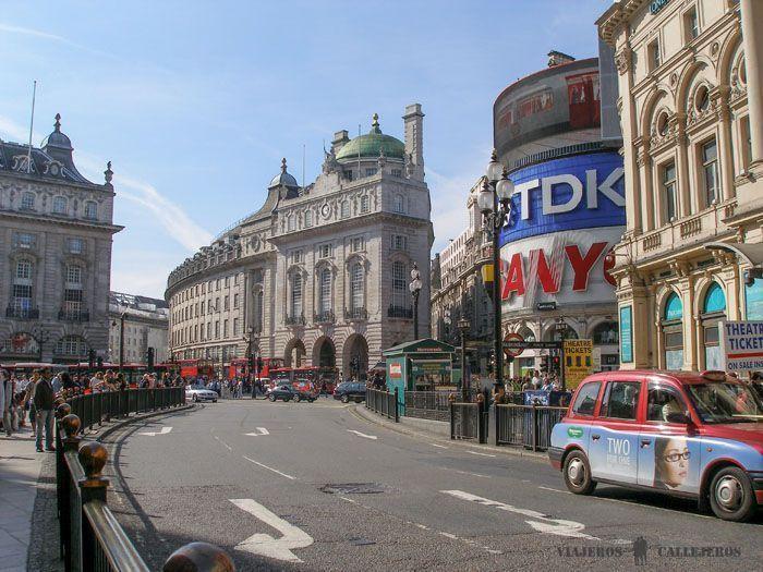 Piccadilly Circus